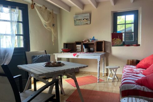 CHAMBRE REZ DE JARDIN